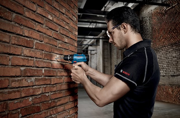 BOSCH-CORDLESS HAMMER DRILL 12V X 1.5AH
